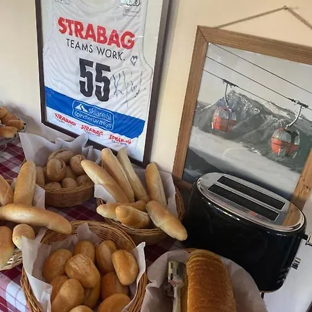 Lyzarska Bouda Domovina Szálloda