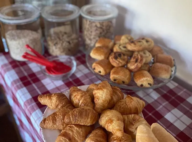 Lyzarska Bouda Domovina 酒店