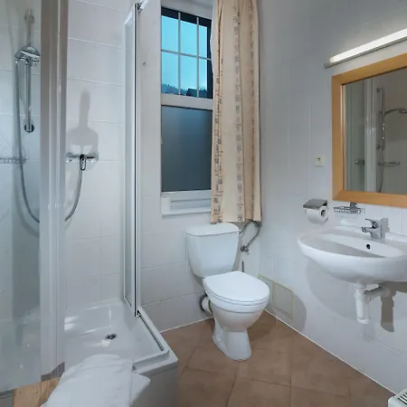 Lyzarska Bouda Domovina