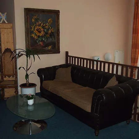 Lyzarska Bouda Domovina