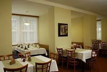 Szálloda Lyzarska Bouda Domovina 3*
