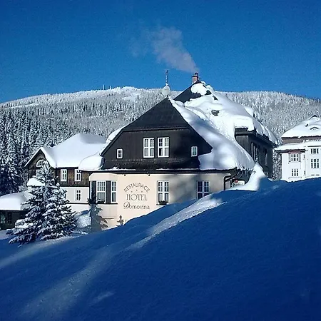 Szálloda Lyzarska Bouda Domovina 3*