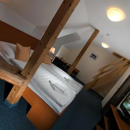 Lyzarska Bouda Domovina Hotel Spindleruv Mlyn