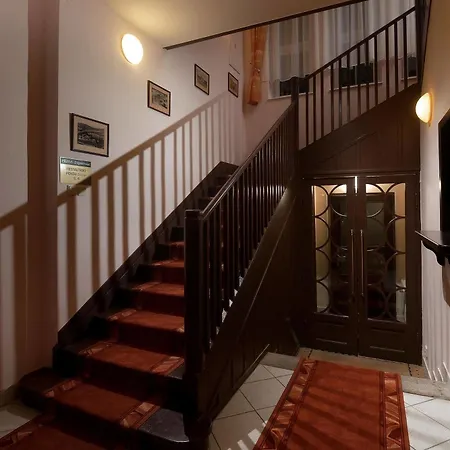 Lyzarska Bouda Domovina Hotel Špindlerŭv Mlýn