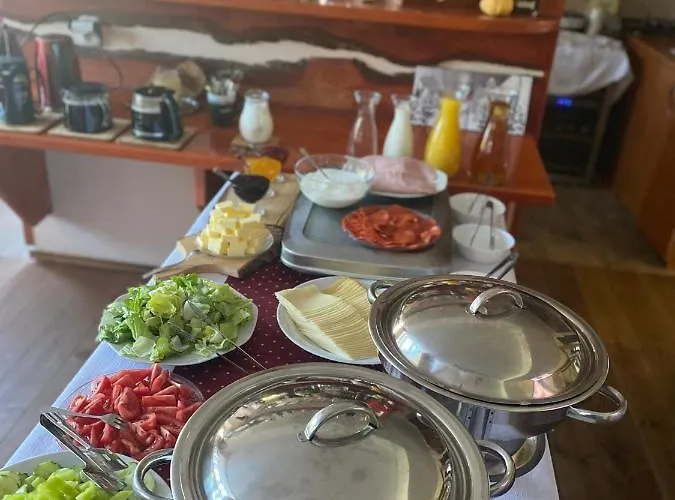 Lyzarska Bouda Domovina Hotel 3*