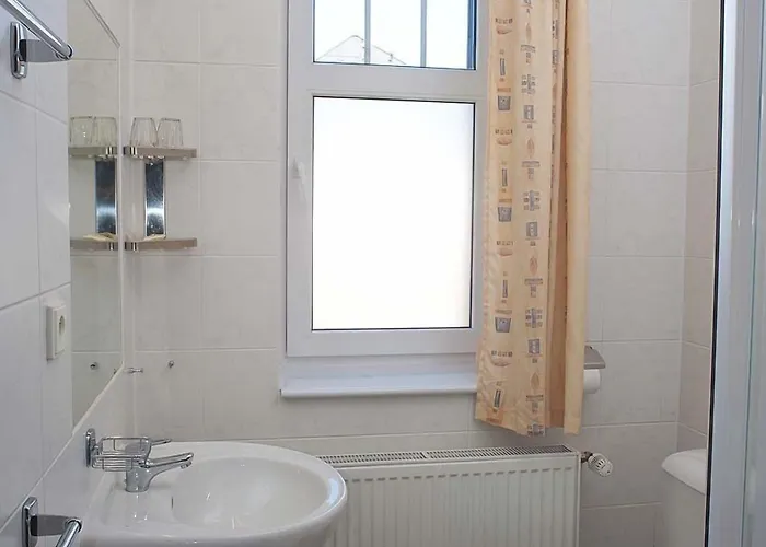 Lyzarska Bouda Domovina Отель 3*